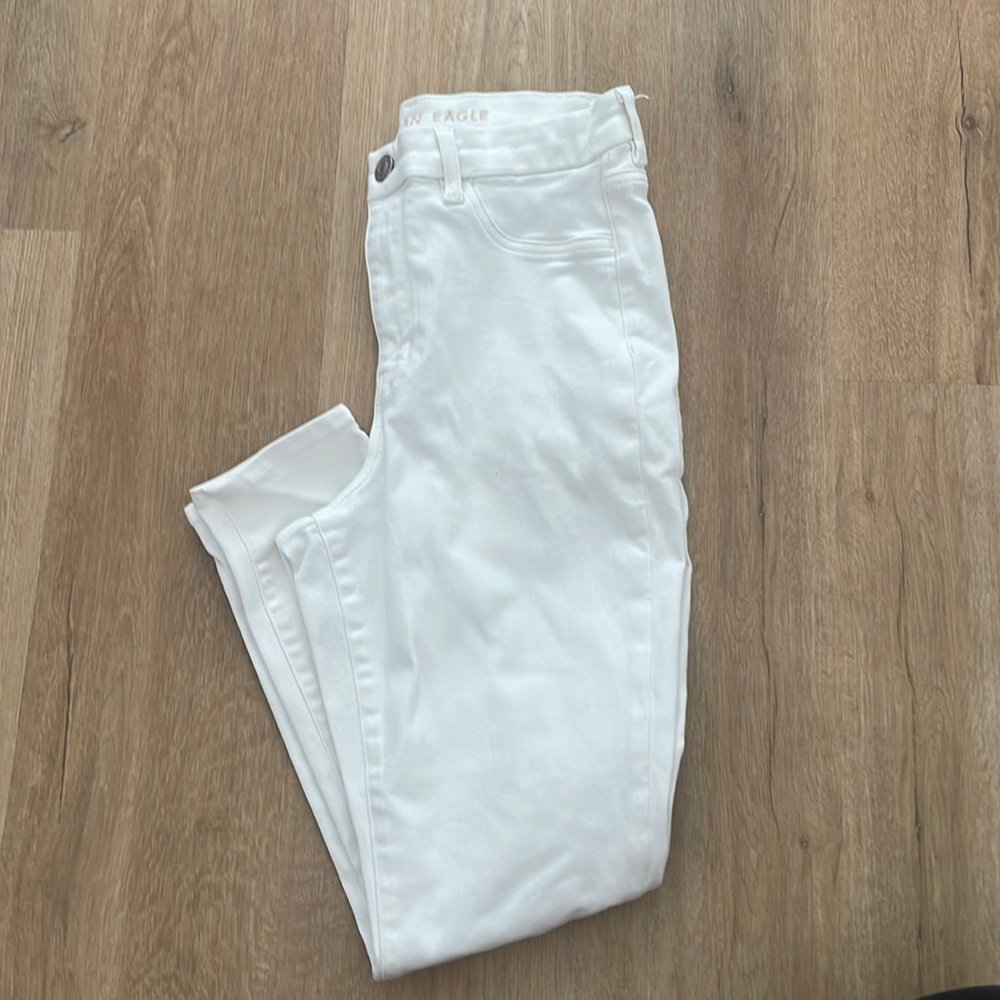 American Eagle White Jeans